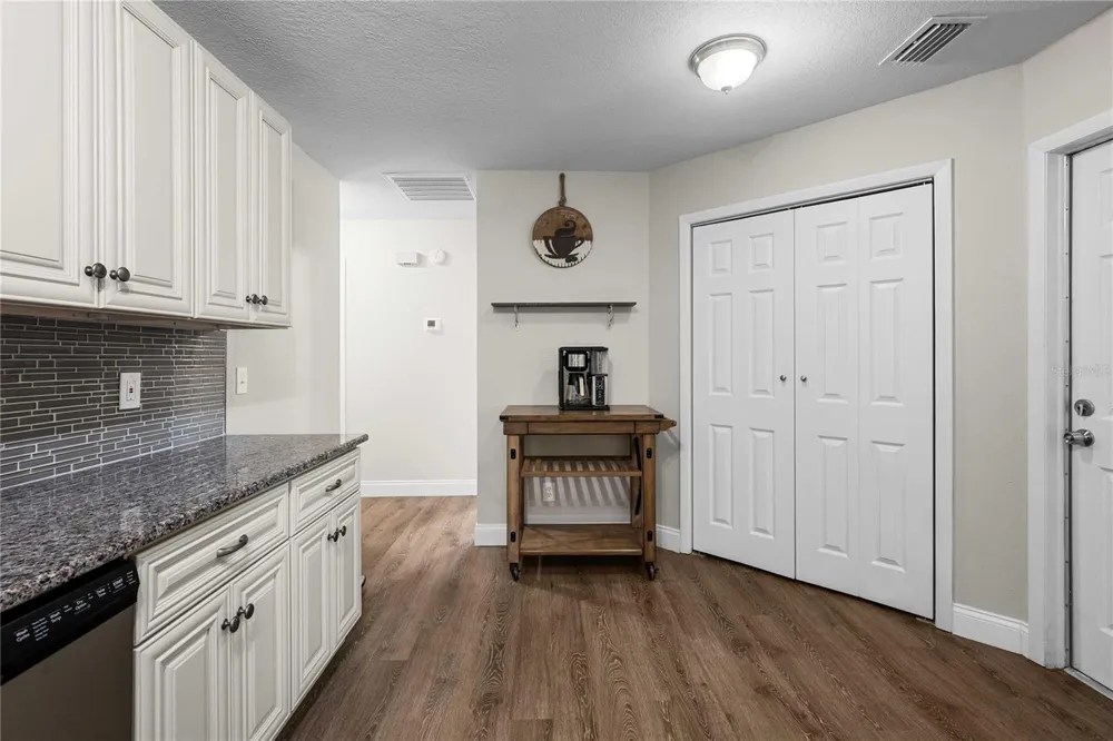 2423 FORREST CREST CIR Lutz, FL 33549