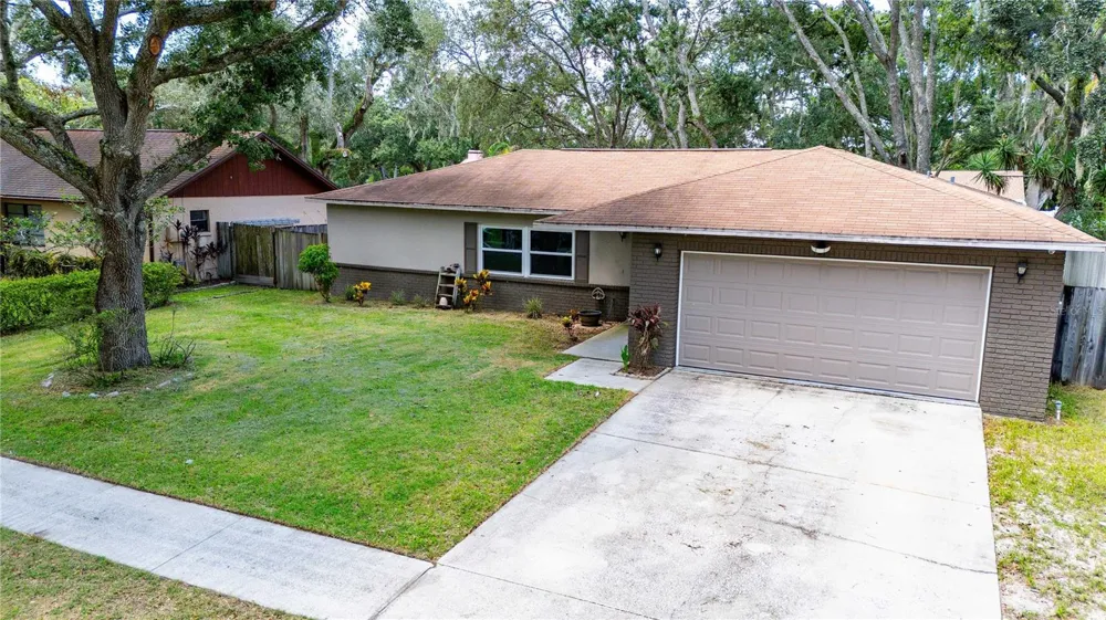 2423 FORREST CREST CIR Lutz, FL 33549