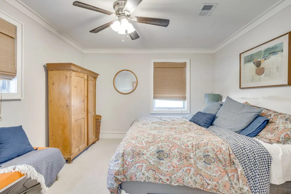 405 Lena Lane Burleson, TX 76028