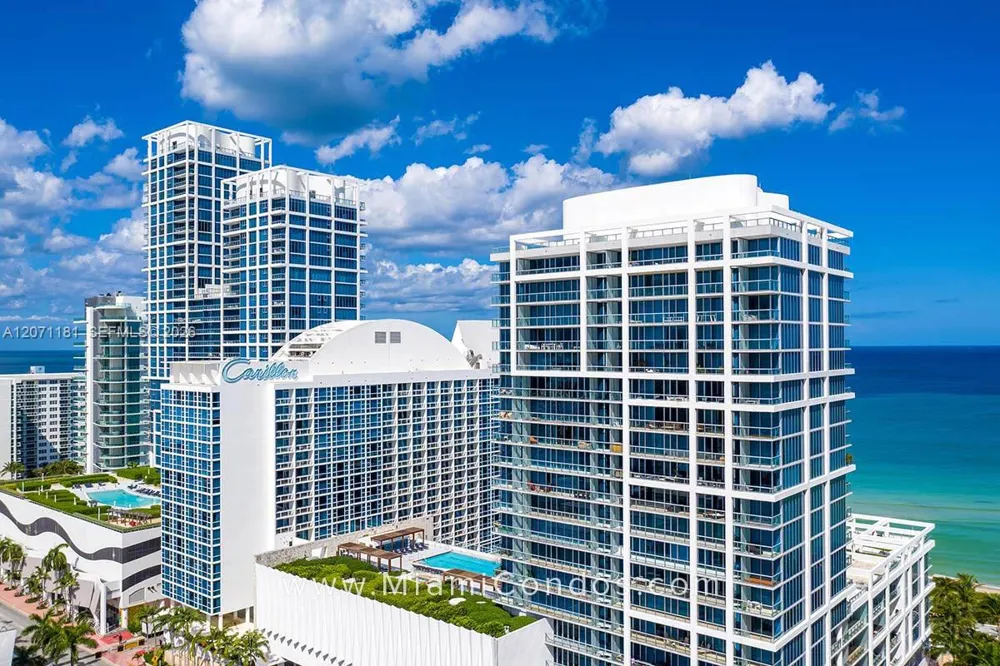 6801 Collins Ave #LPH05 Miami Beach, FL 33141