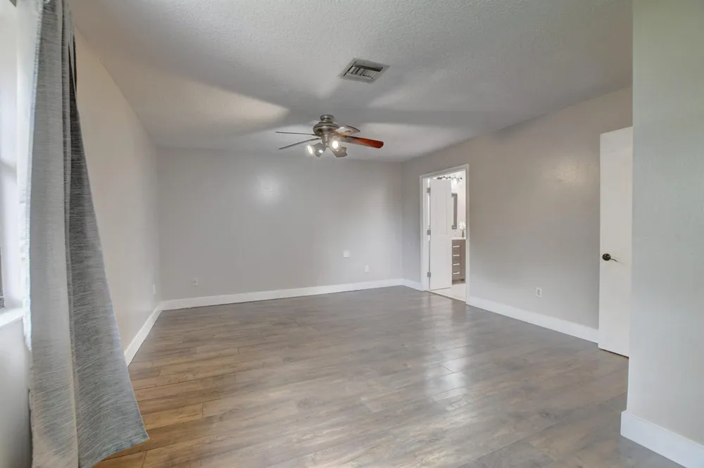 6165 BELLEZA LANE Boca Raton, FL 33433