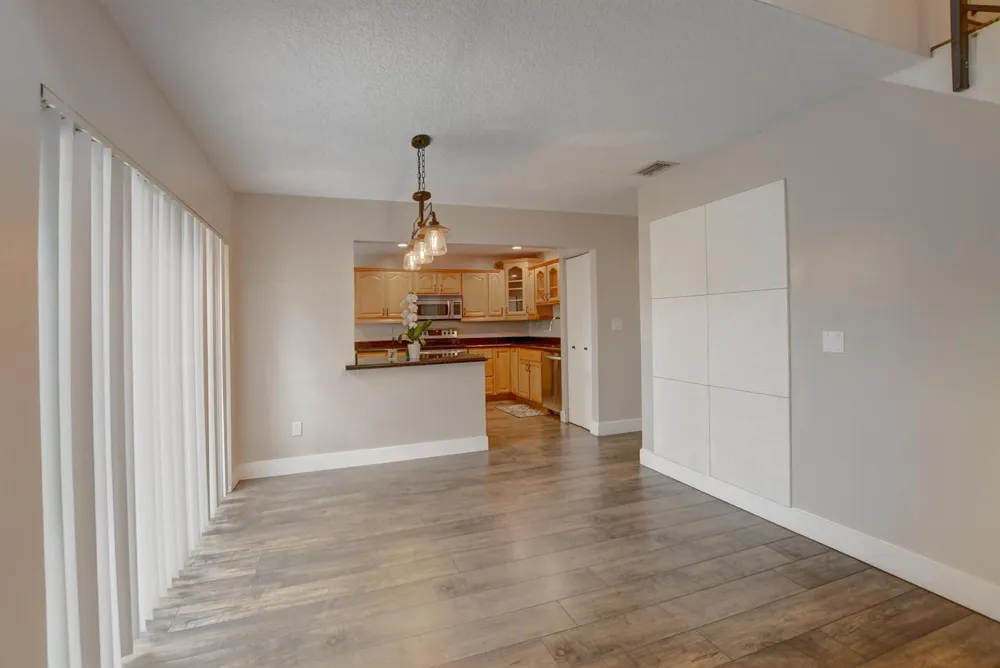 6165 BELLEZA LANE Boca Raton, FL 33433