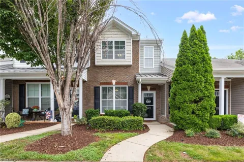 1021 Kelso Lane