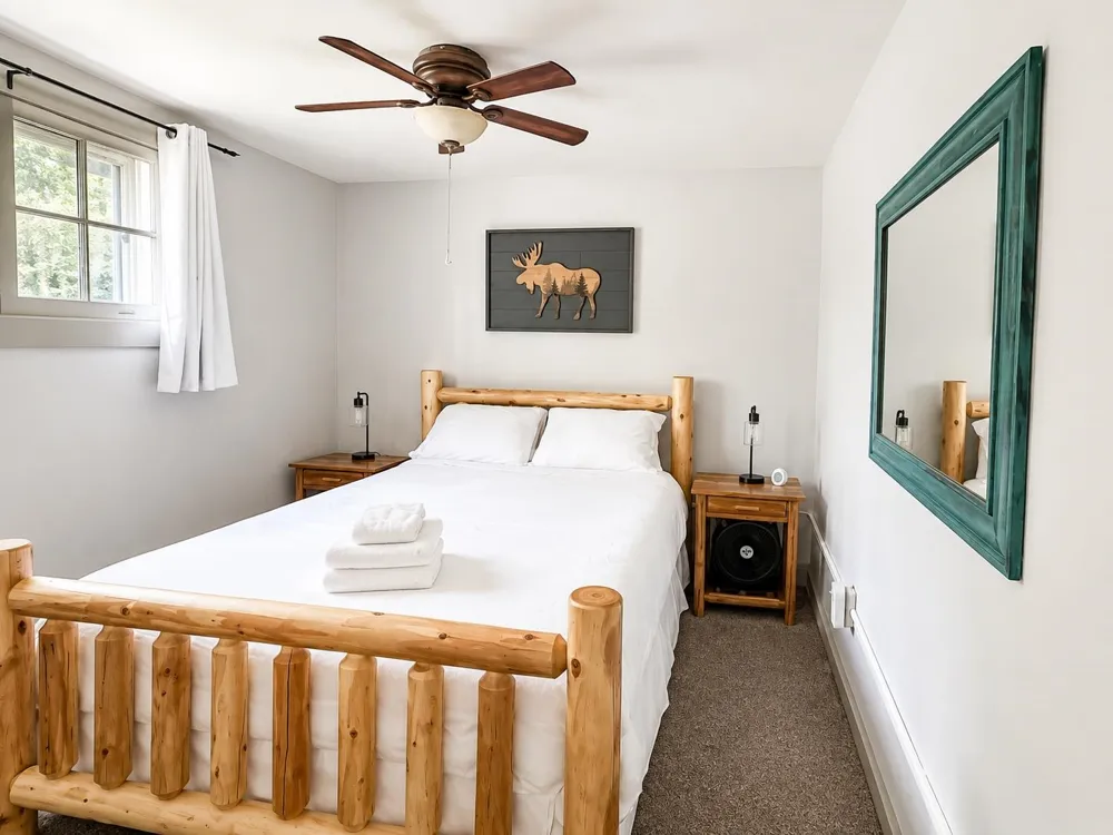4256 North Spider Lake Road East Bay Township, MI 49696