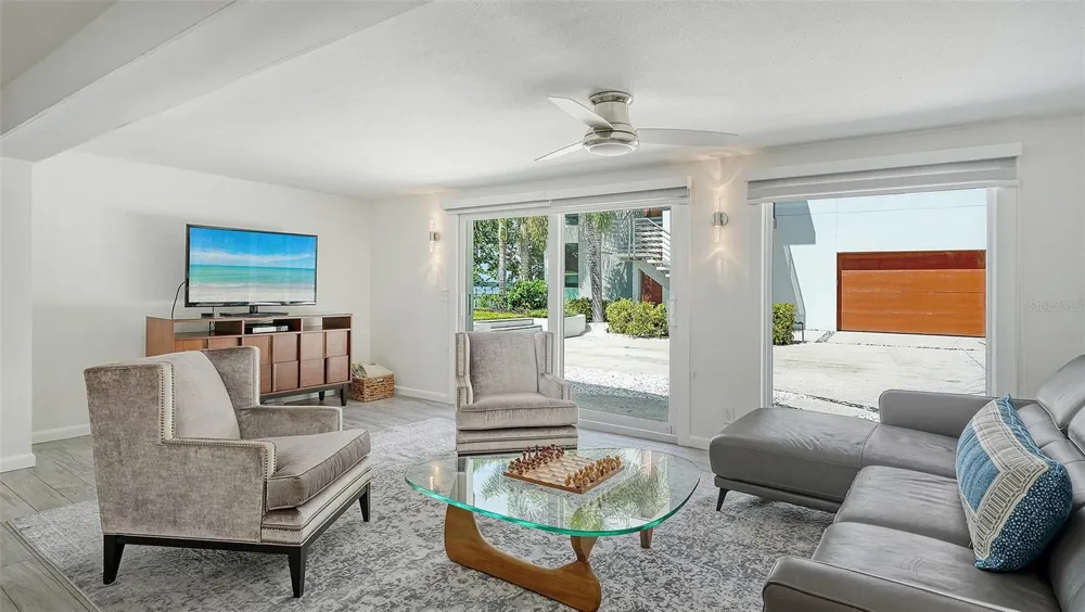 907 35TH AVENUE DRIVE W Palmetto, FL 34221