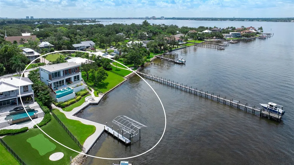 907 35TH AVENUE DRIVE W Palmetto, FL 34221