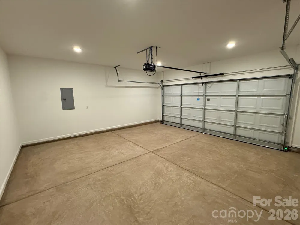 1570 Solitude Court Kannapolis, NC 28081