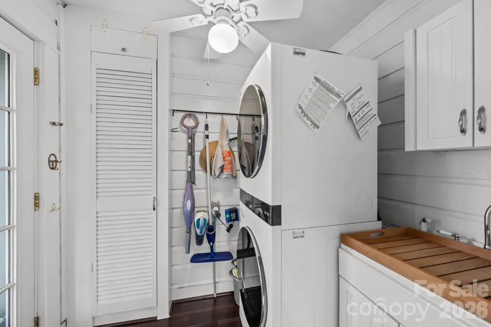 1537 S New Hope Road Gastonia, NC 28054