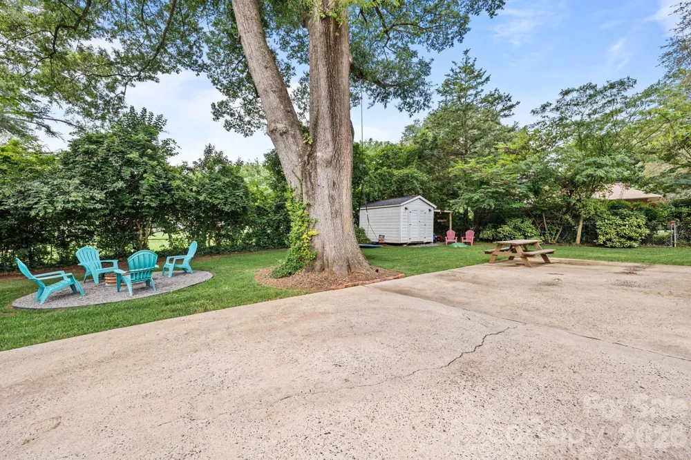 1537 S New Hope Road Gastonia, NC 28054