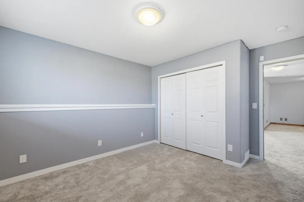 812 34th Avenue W West Fargo, ND 58078