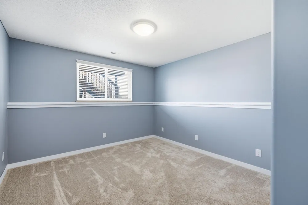 812 34th Avenue W West Fargo, ND 58078