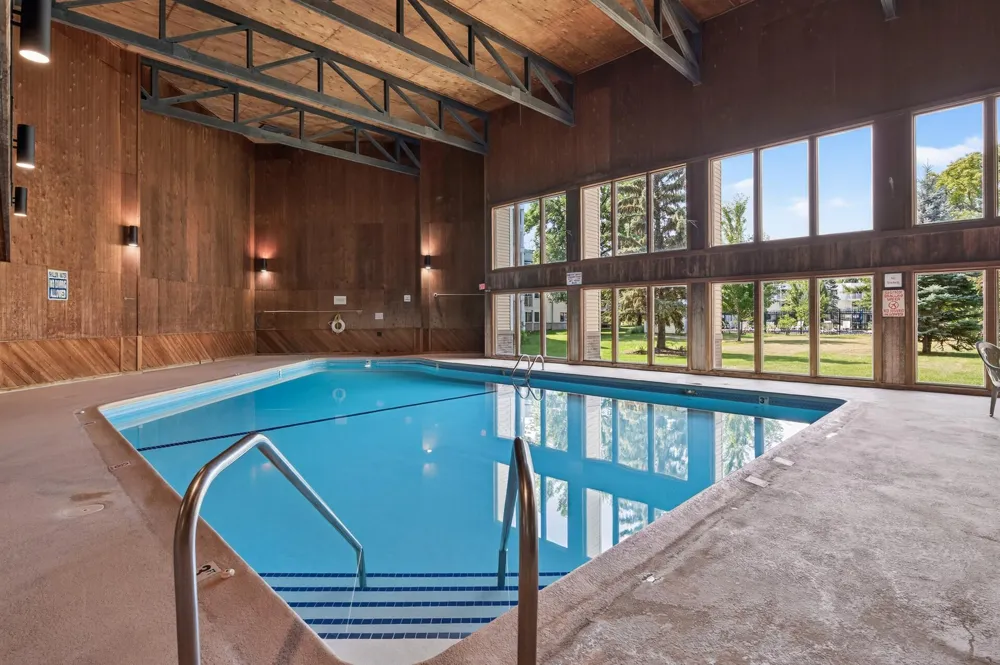 122 Demont Avenue E #362 Little Canada, MN 55117