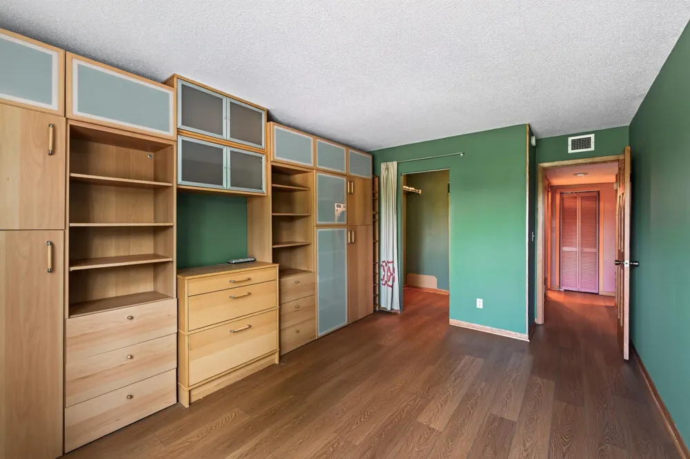 122 Demont Avenue E #362 Little Canada, MN 55117