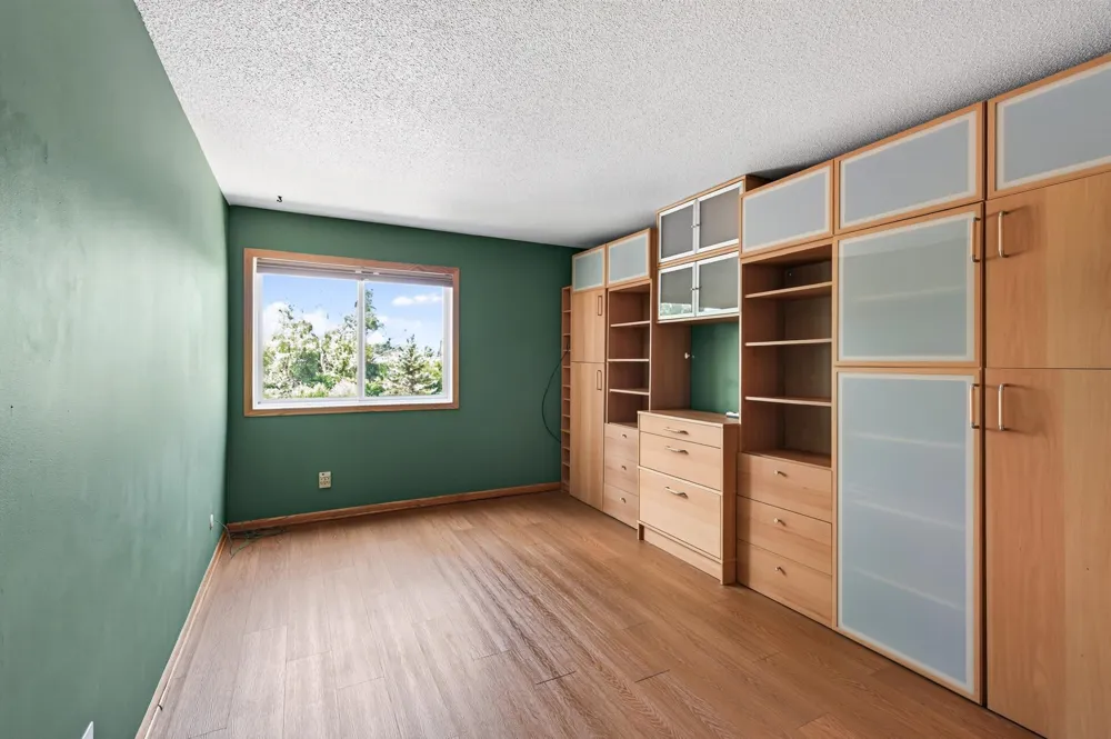 122 Demont Avenue E #362 Little Canada, MN 55117