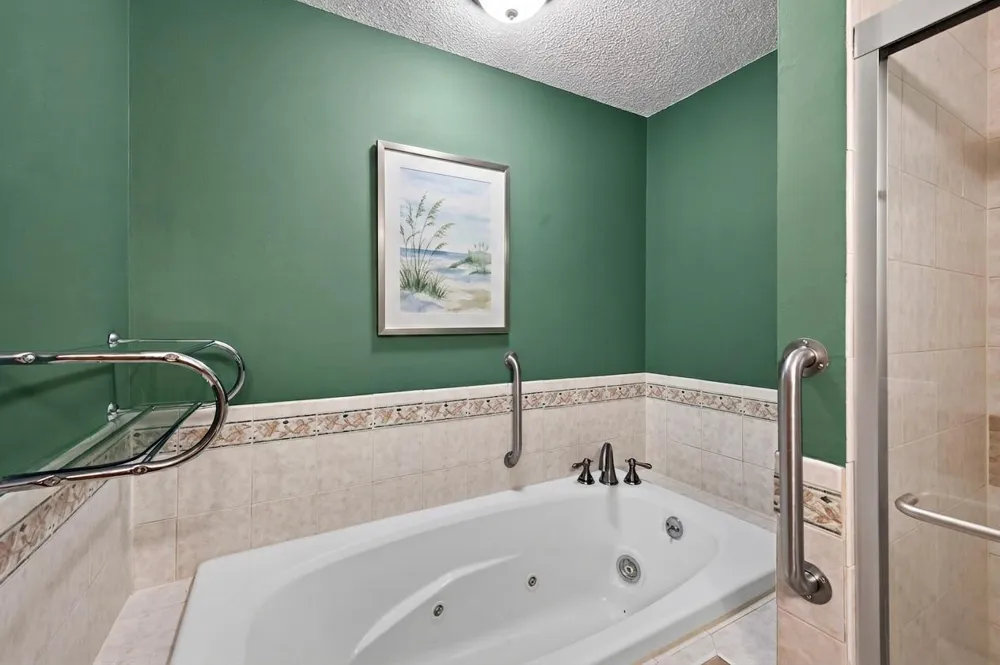 122 Demont Avenue E #362 Little Canada, MN 55117
