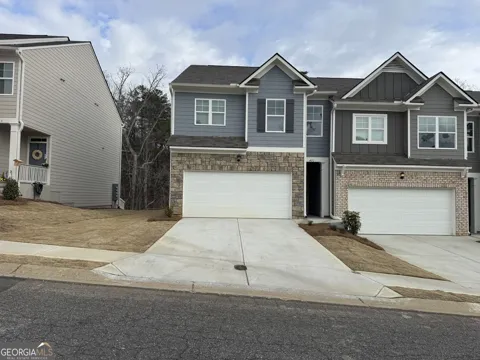 471 Stoneybrook DR