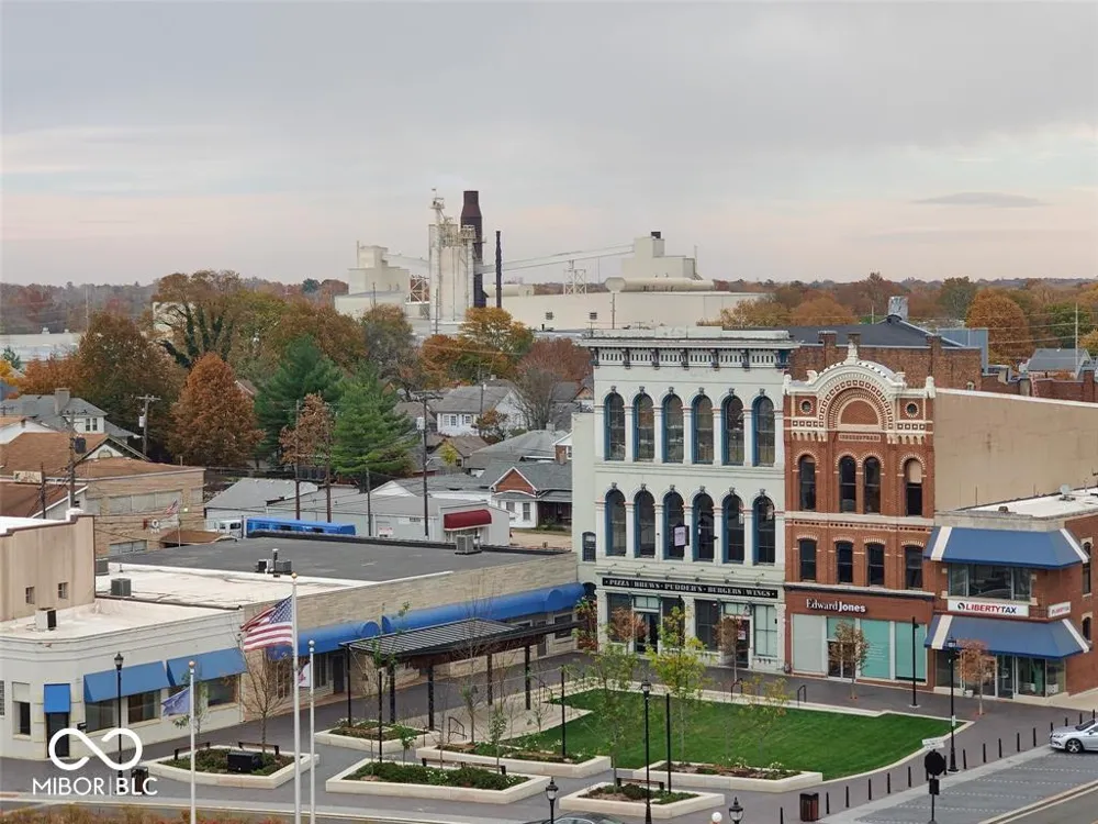 110-112 S Harrison Shelbyville, IN 46176