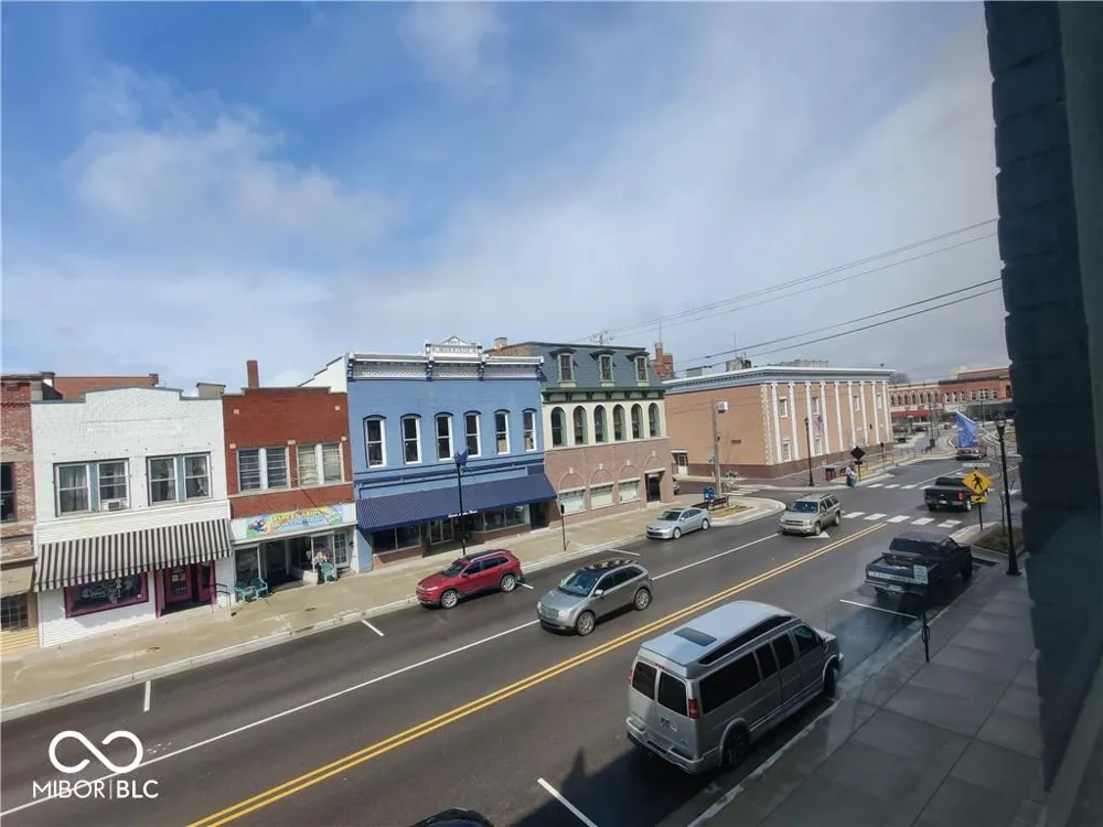 110-112 S Harrison Shelbyville, IN 46176