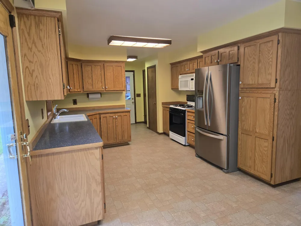 2739 Hillcrest Drive New Era, MI 49446