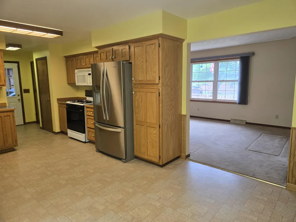2739 Hillcrest Drive New Era, MI 49446