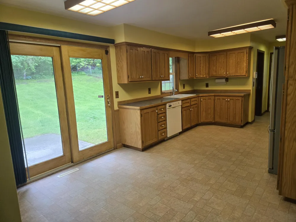 2739 Hillcrest Drive New Era, MI 49446