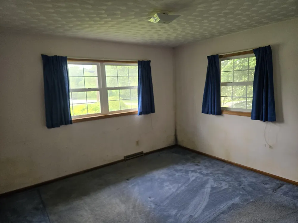2739 Hillcrest Drive New Era, MI 49446