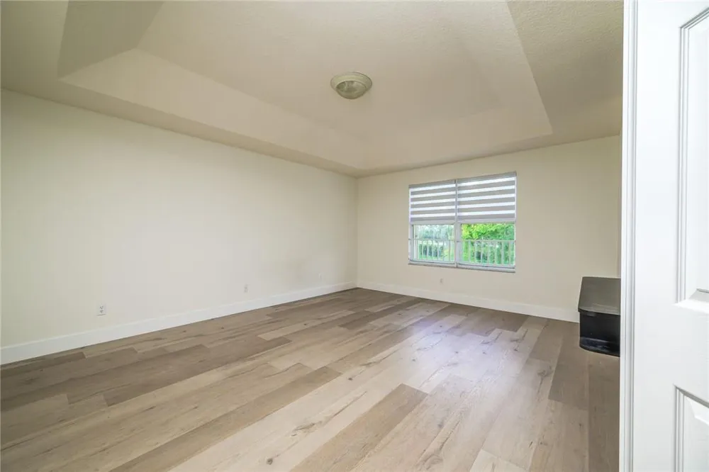 19364 S Whitewater Avenue Weston, FL 33332