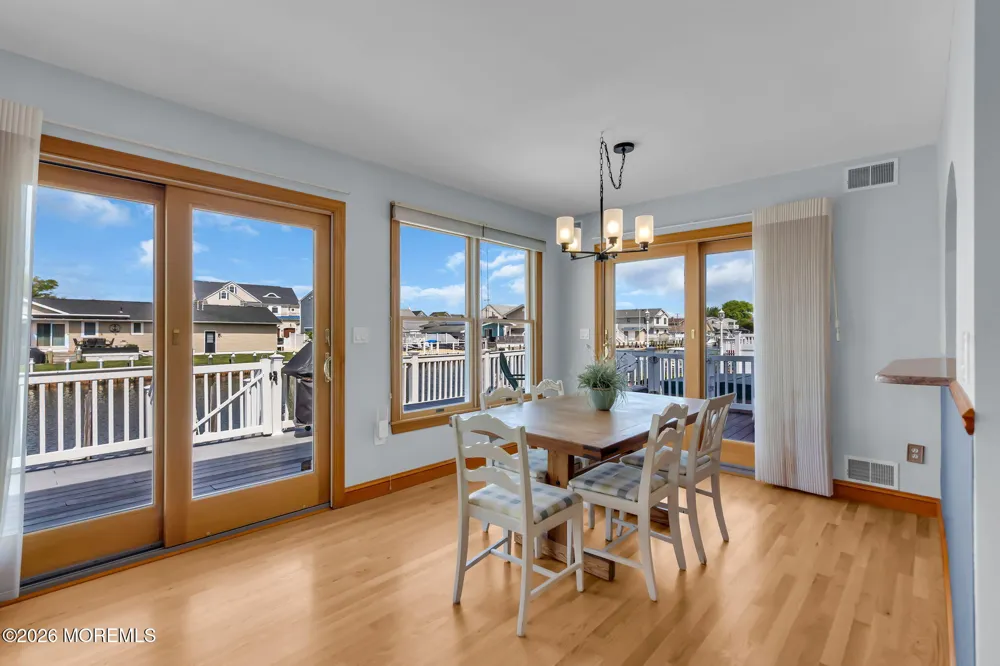 902 Meadow Lark Drive Lanoka Harbor, NJ 08734