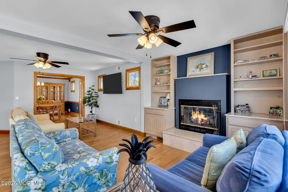 902 Meadow Lark Drive Lanoka Harbor, NJ 08734