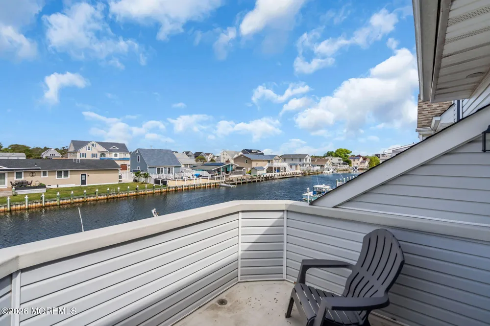 902 Meadow Lark Drive Lanoka Harbor, NJ 08734