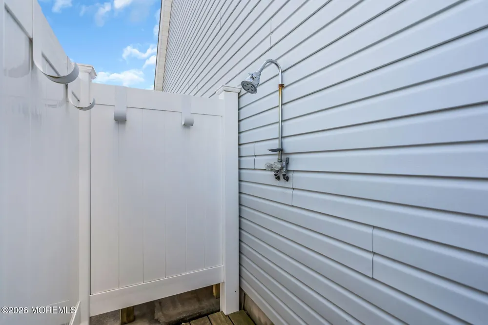 902 Meadow Lark Drive Lanoka Harbor, NJ 08734