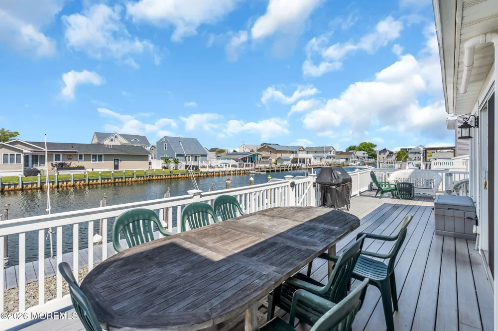902 Meadow Lark Drive Lanoka Harbor, NJ 08734