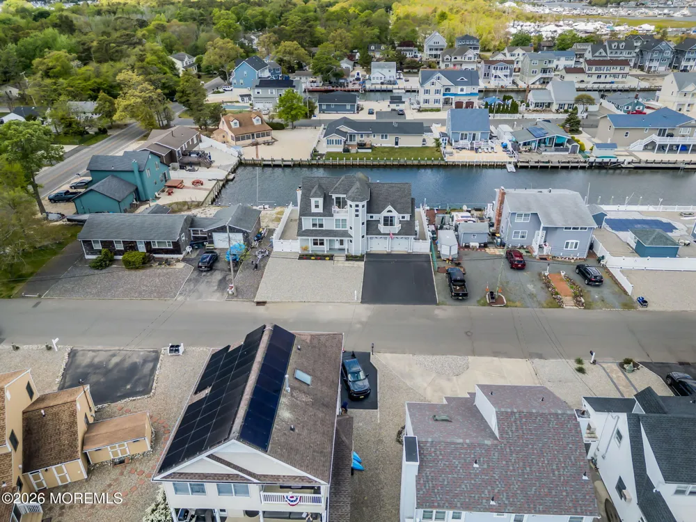902 Meadow Lark Drive Lanoka Harbor, NJ 08734