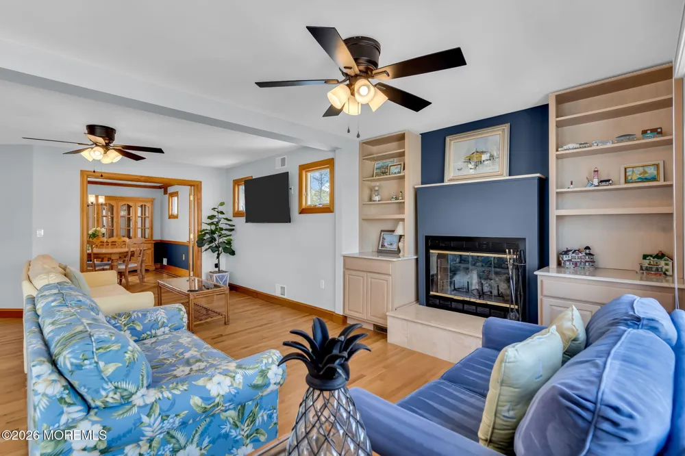 902 Meadow Lark Drive Lanoka Harbor, NJ 08734