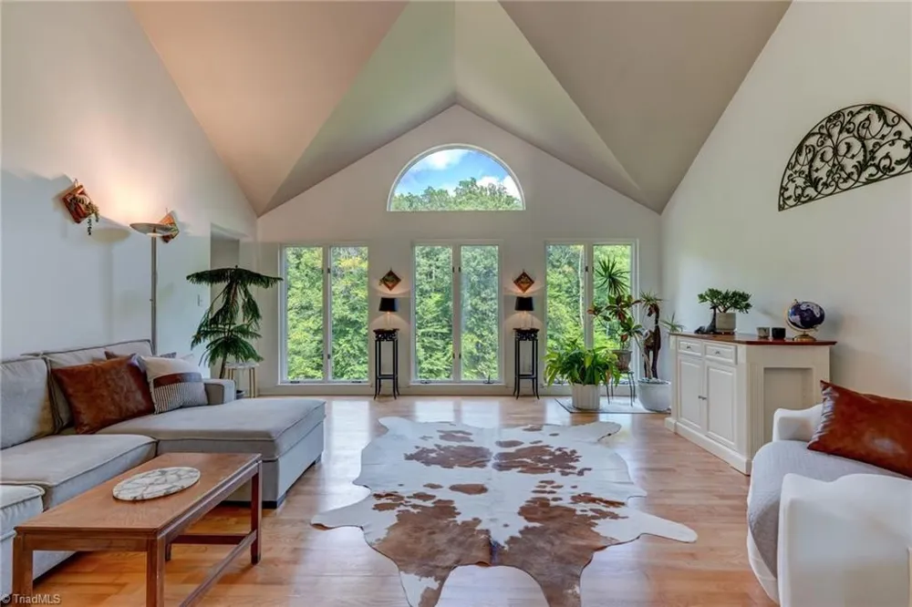 165 Beech Tree Court Eden, NC 27288