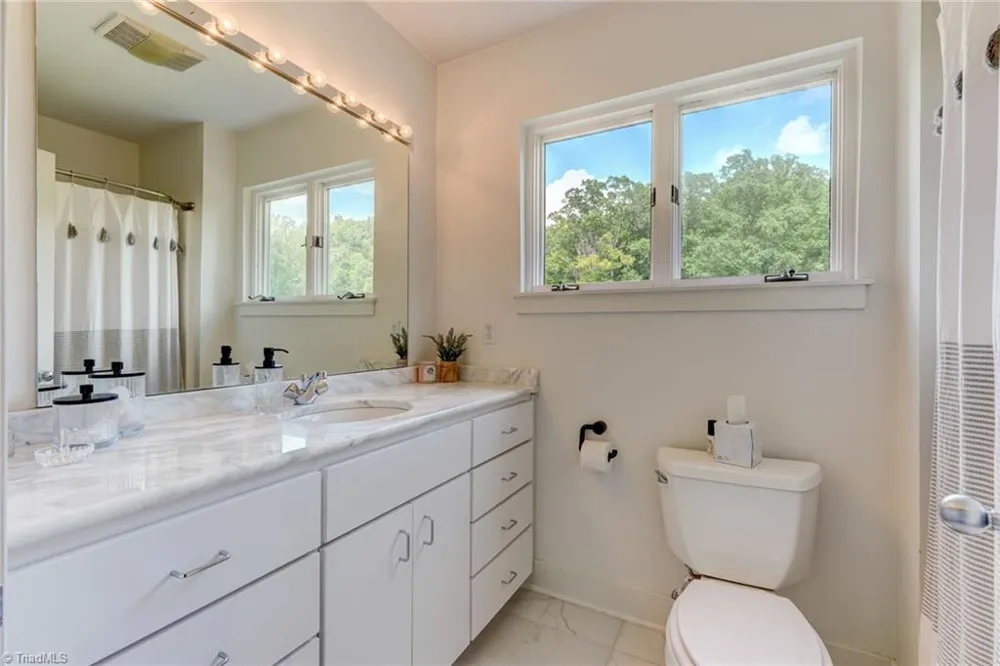 165 Beech Tree Court Eden, NC 27288