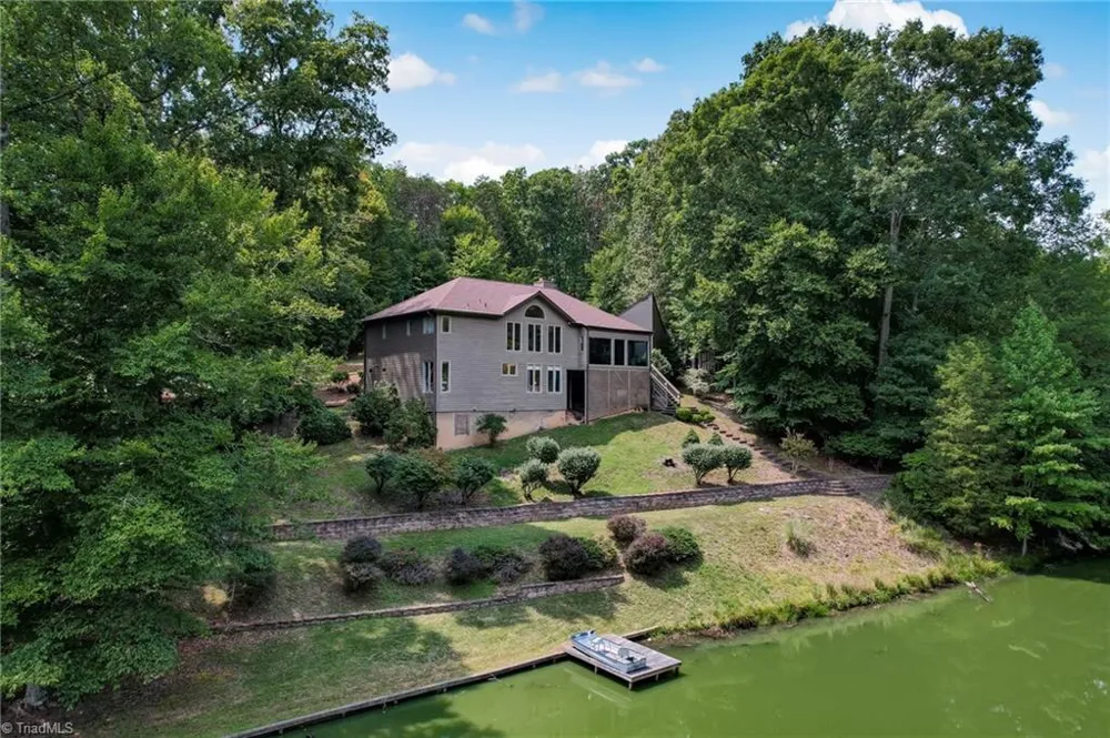 165 Beech Tree Court Eden, NC 27288