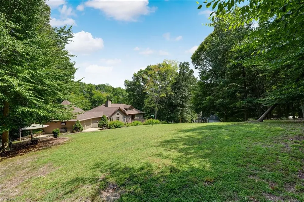 165 Beech Tree Court Eden, NC 27288