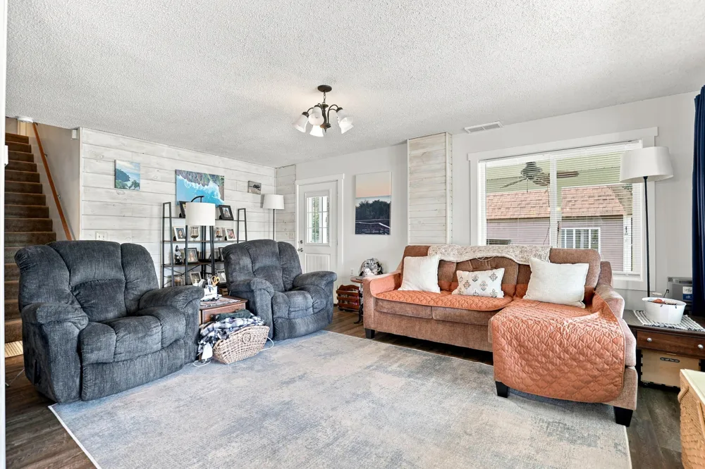 332 Eastland Drive Rose Lake Township, MI 49655