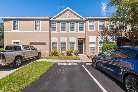 10112 FARMINGDALE PLACE