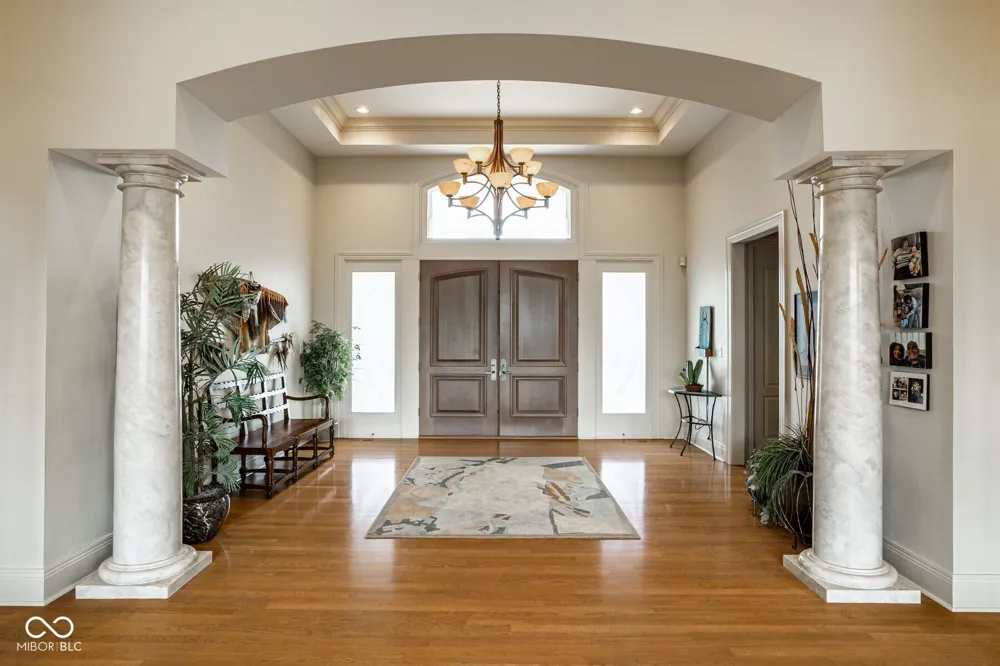 4563 W 200 Anderson, IN 46011