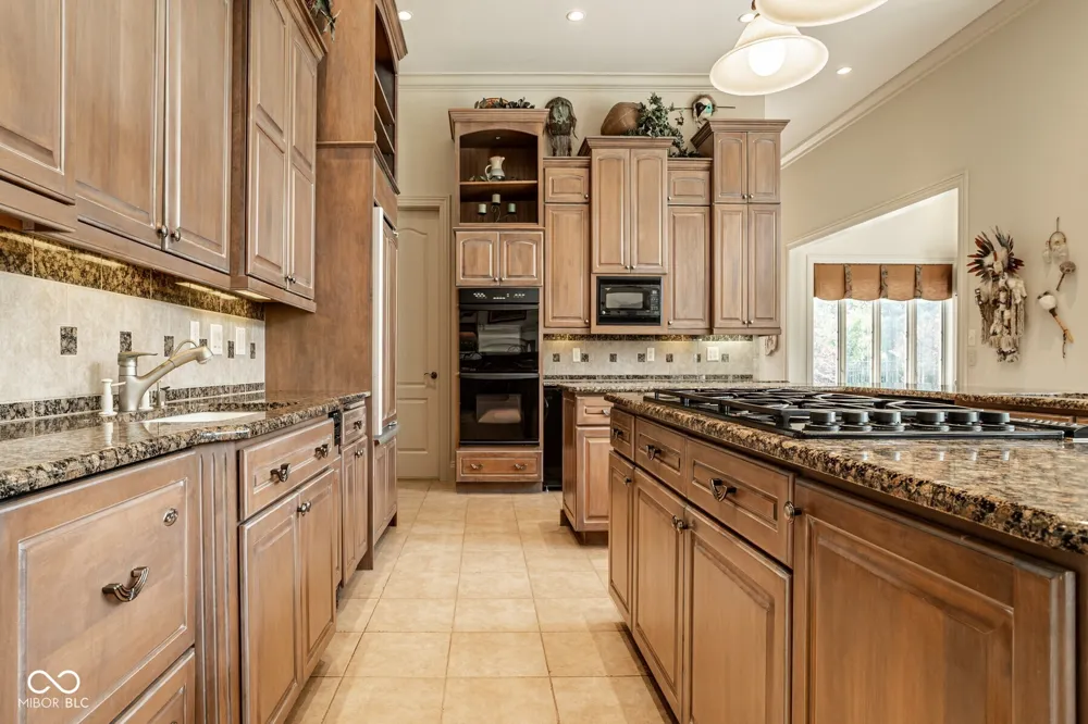 4563 W 200 Anderson, IN 46011
