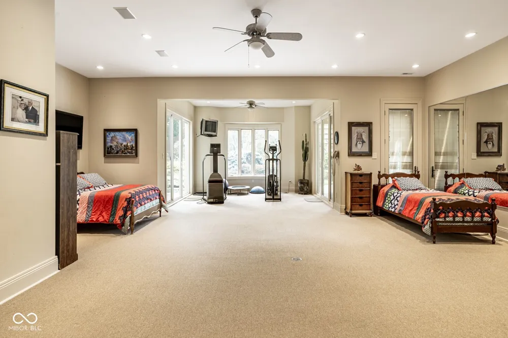 4563 W 200 Anderson, IN 46011
