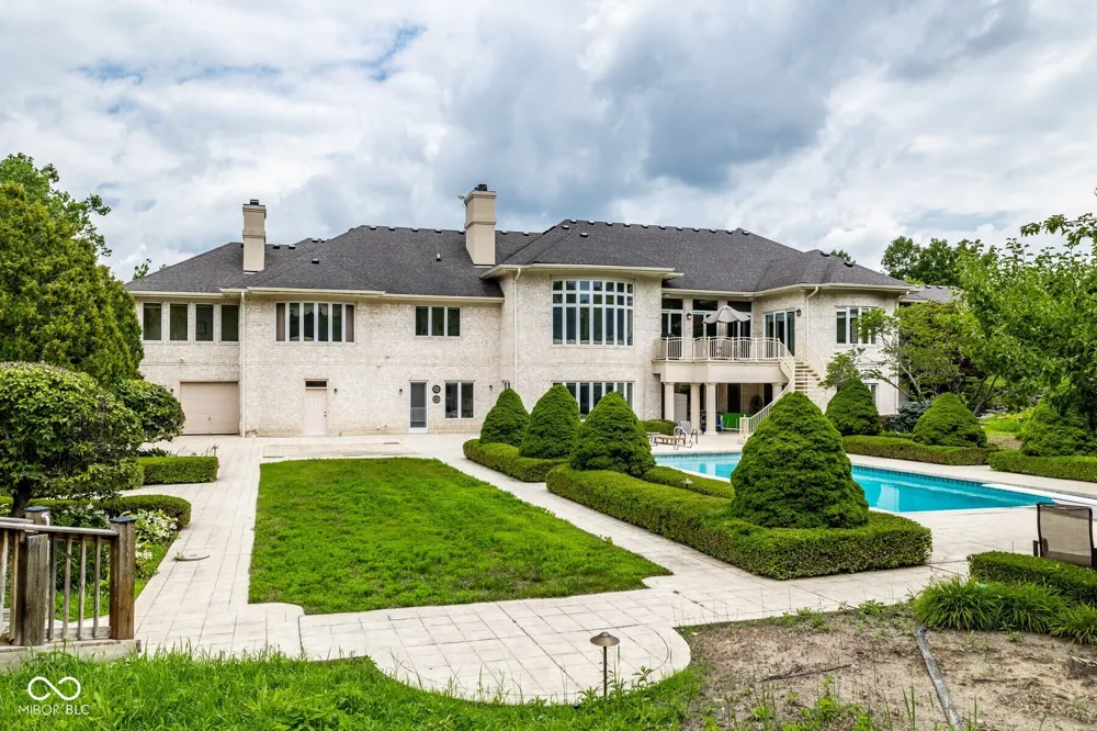 4563 W 200 Anderson, IN 46011