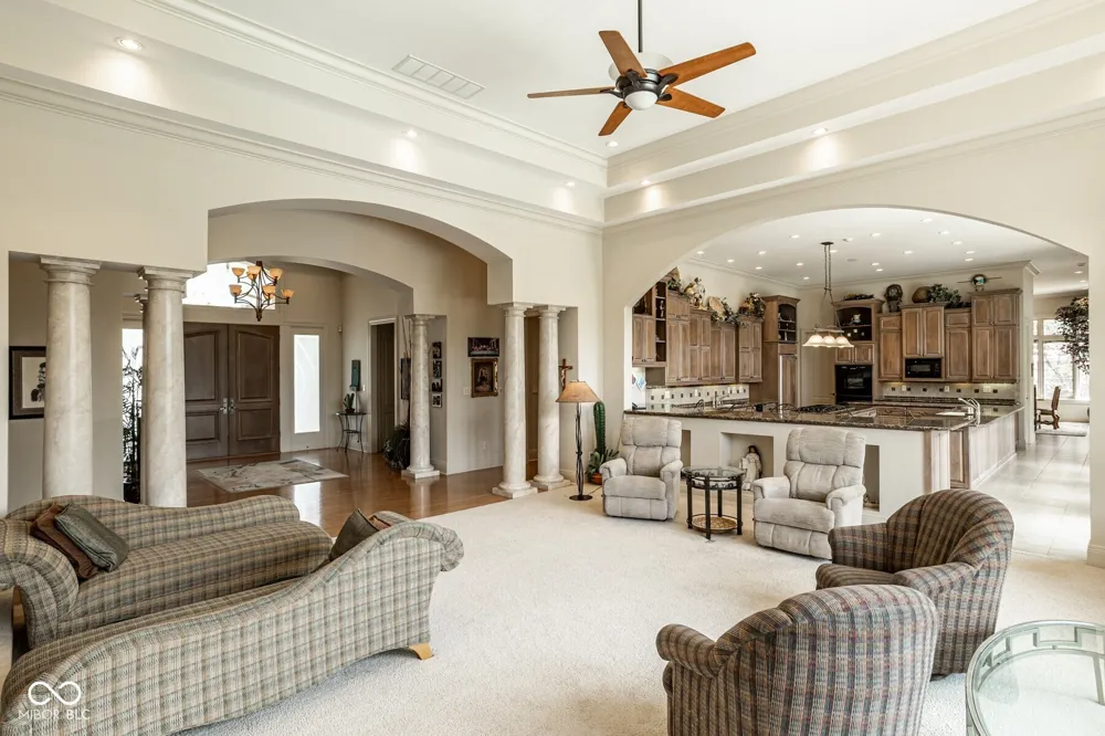 4563 W 200 Anderson, IN 46011
