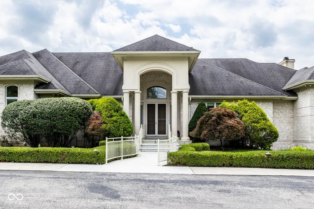4563 W 200 Anderson, IN 46011