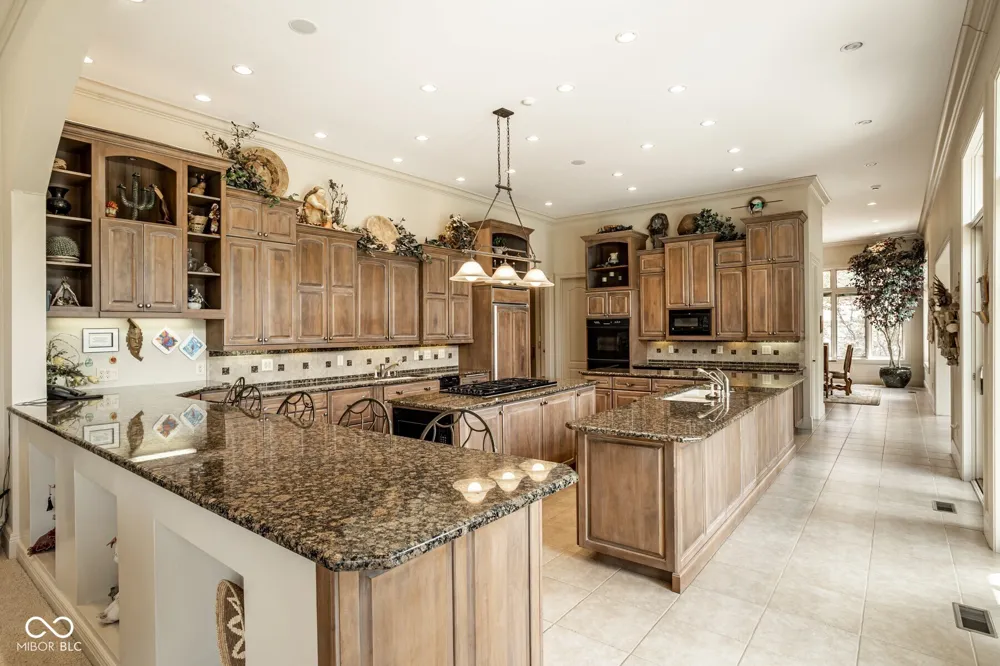 4563 W 200 Anderson, IN 46011
