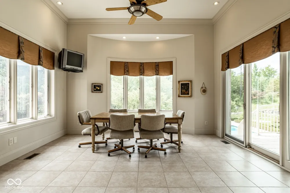 4563 W 200 Anderson, IN 46011