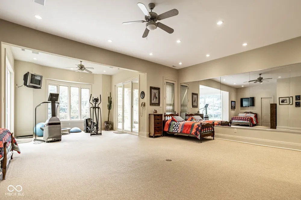4563 W 200 Anderson, IN 46011