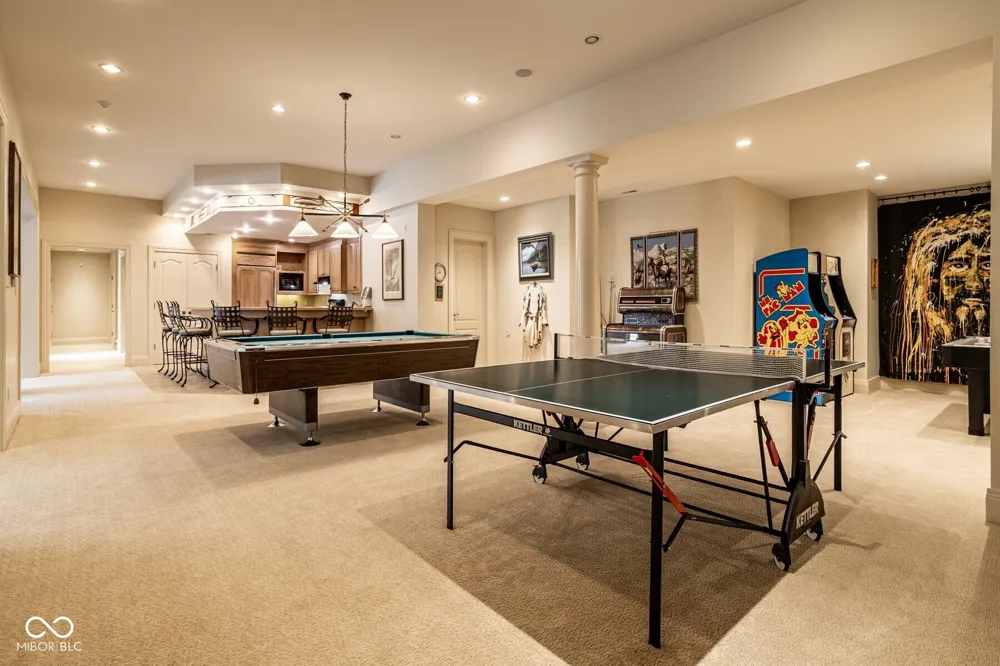 4563 W 200 Anderson, IN 46011